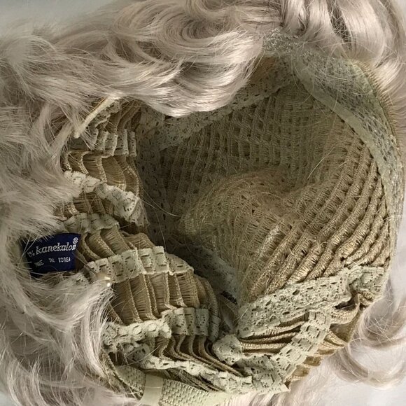 Wig Short Curly Silver Grey Gray Costume Dress Up Theatre Granny Grandma - Picture 5 of 7